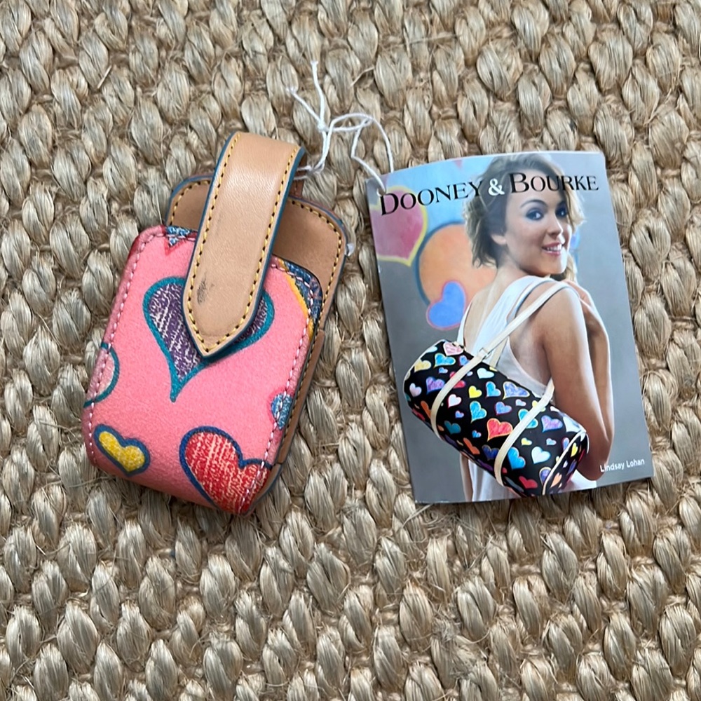 Dooney & Bourke brand new holder